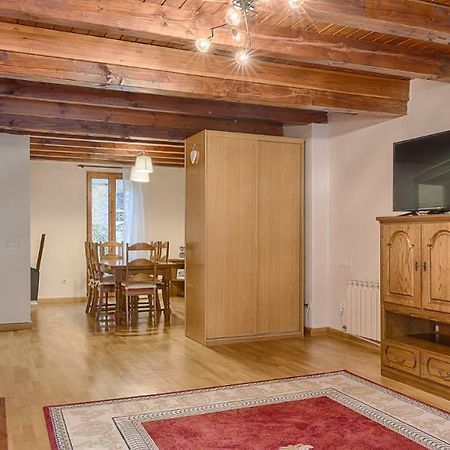 Apartmán Saplan Real Estate Montlude Les Exteriér fotografie