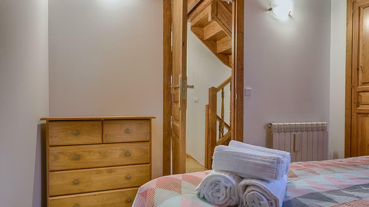 Apartmán Saplan Real Estate Montlude Les Exteriér fotografie