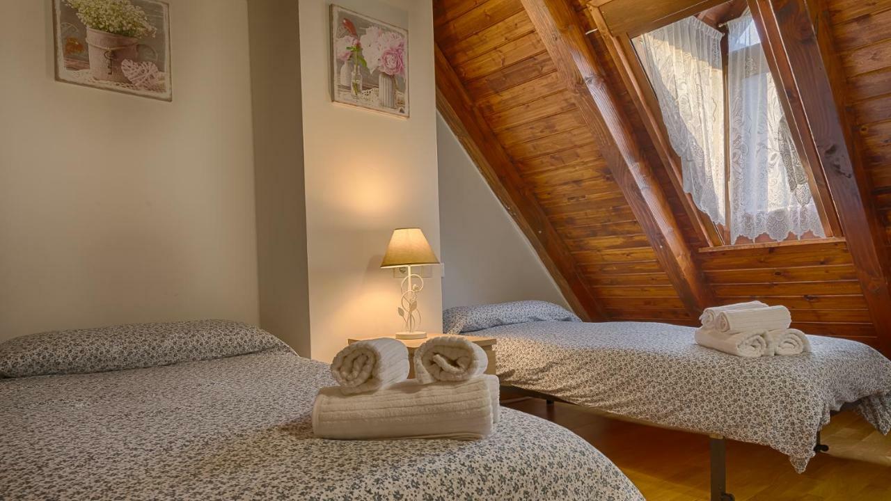 Apartmán Saplan Real Estate Montlude Les Exteriér fotografie