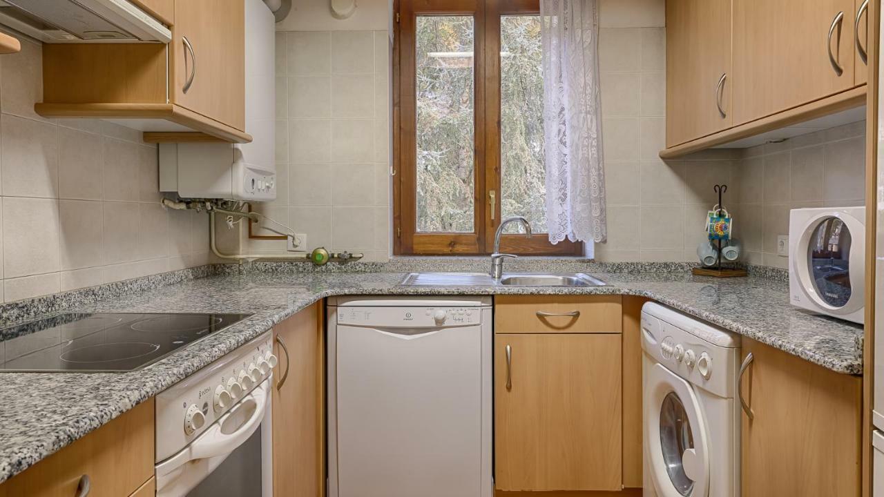 Apartmán Saplan Real Estate Montlude Les Exteriér fotografie